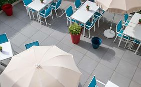 Ibis Budget Menton Bord De Mer